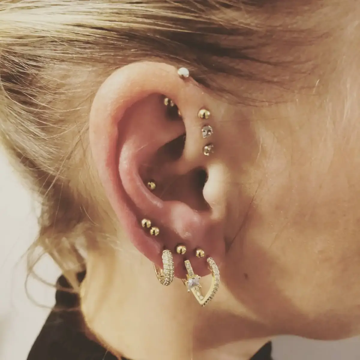Piercing · Claudia