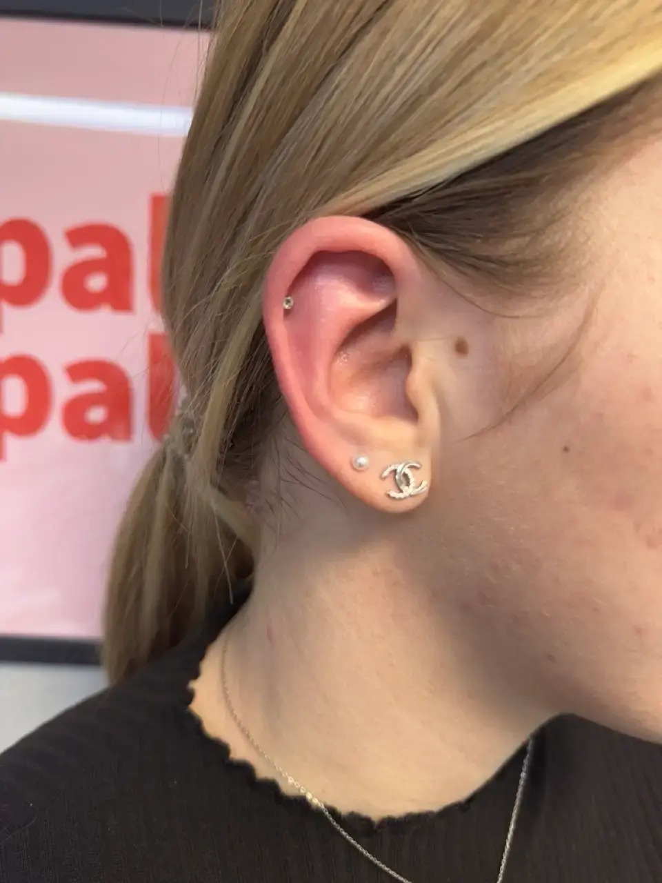 Piercing · Claudia