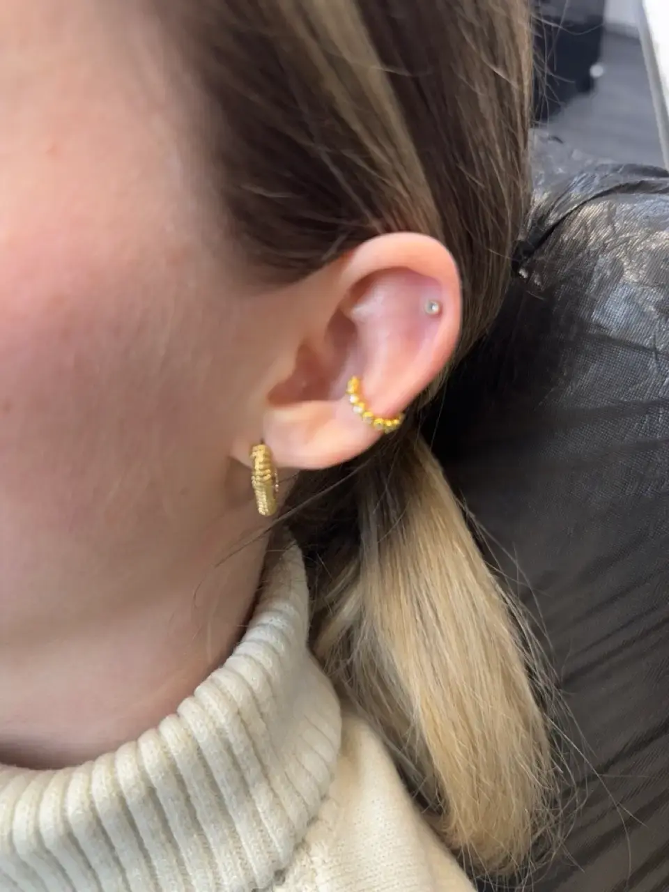 Piercing · Claudia