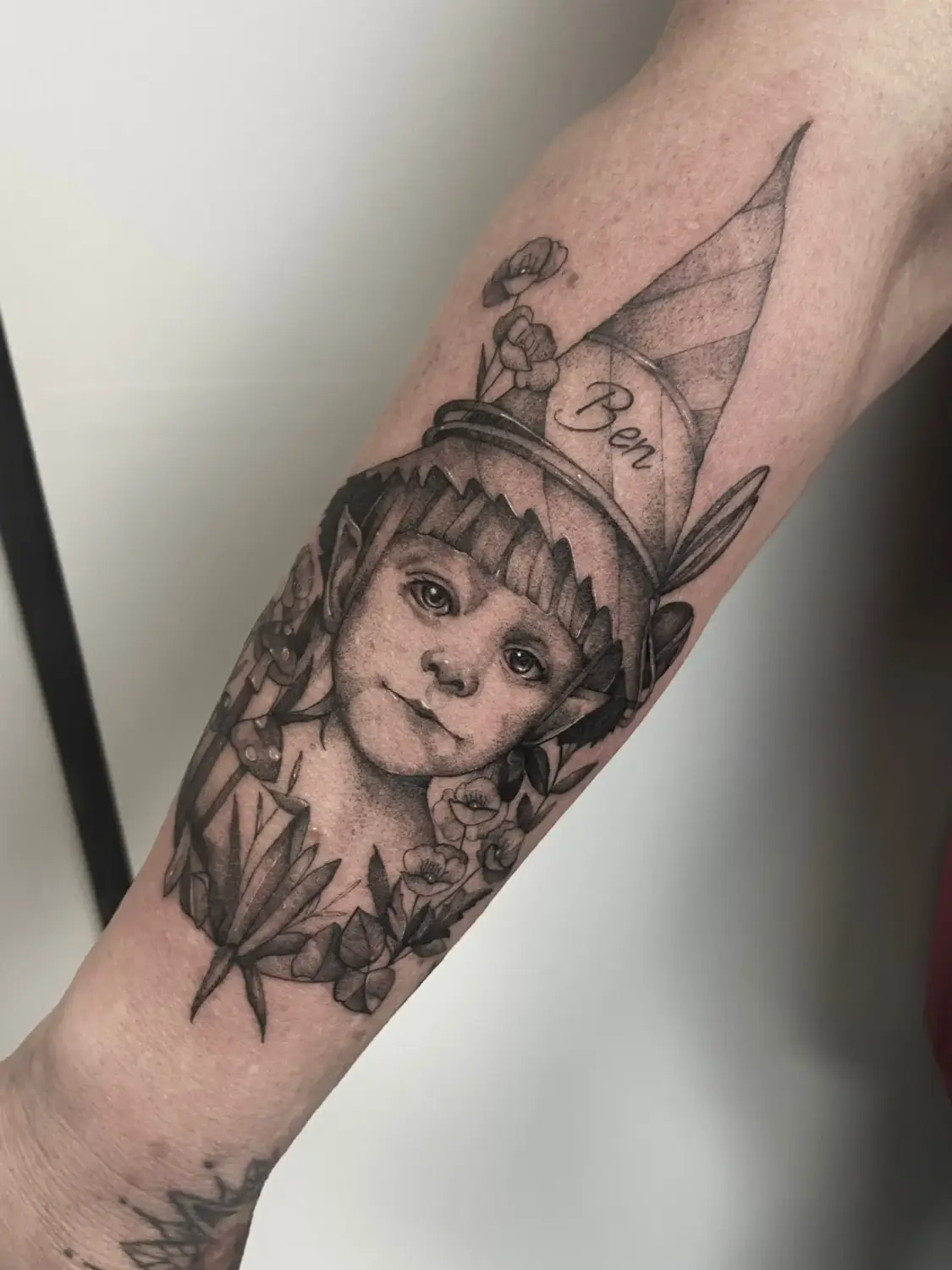 Black & Grey · Illustrativ · Cristina