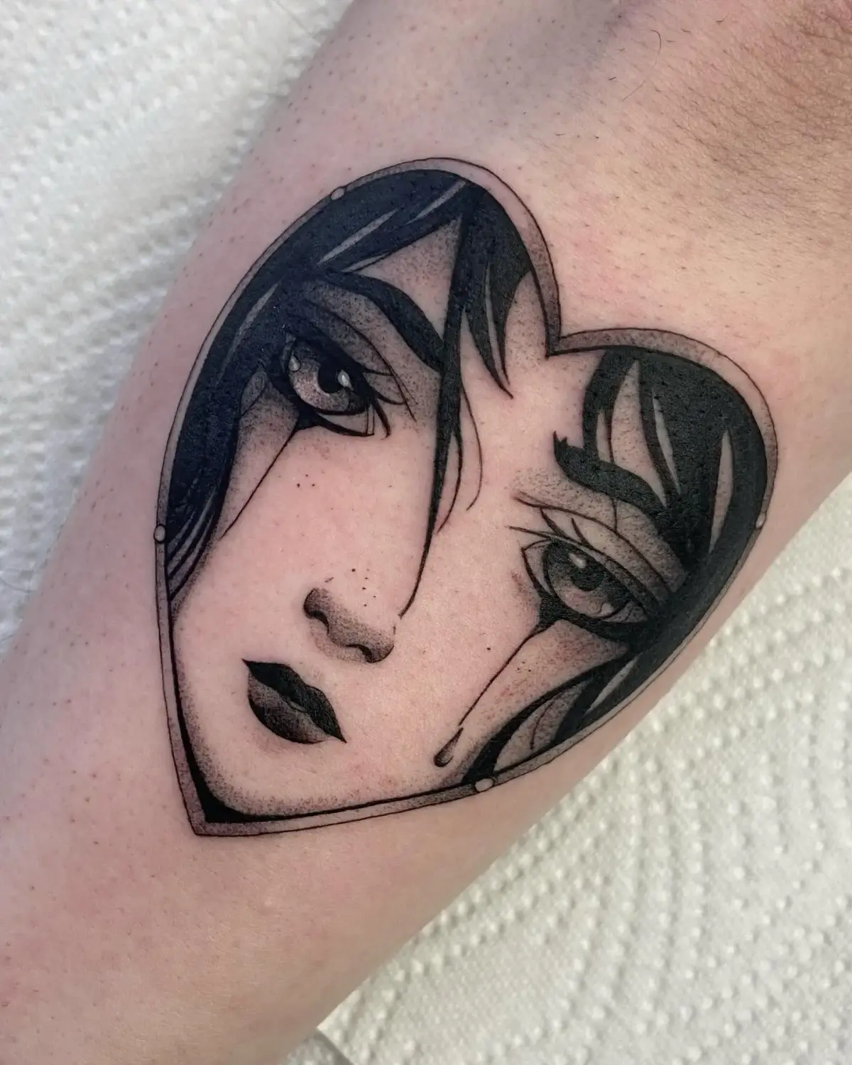 Black & Grey · Illustrativ · Cristina