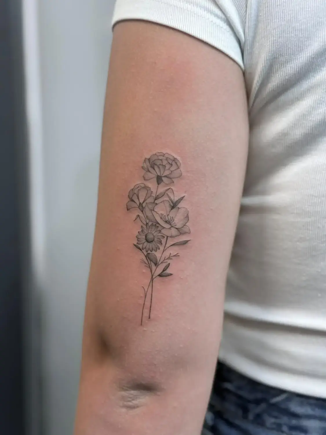 Fineline · Floral-Design · Cristina