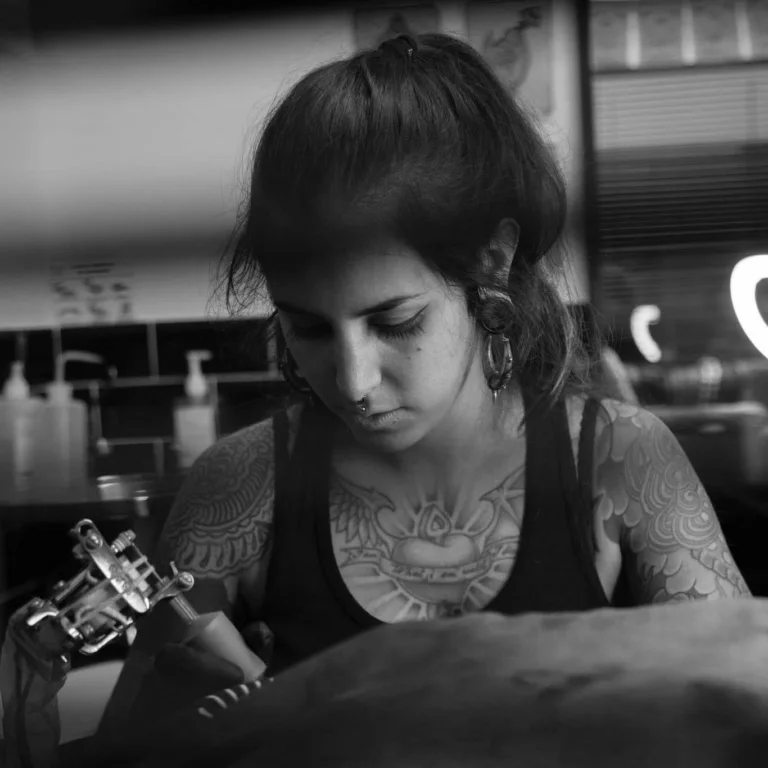 Laia – Guest Artist